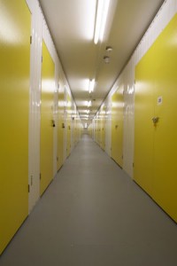 Steel Storage Locker-­‐ 1